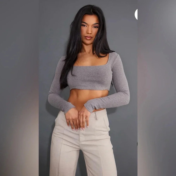 PRETTY LITTLE THING Khaki Marl Rib Round Neck Long Sleeve Crop Top Size 12 - Picture 1 of 11